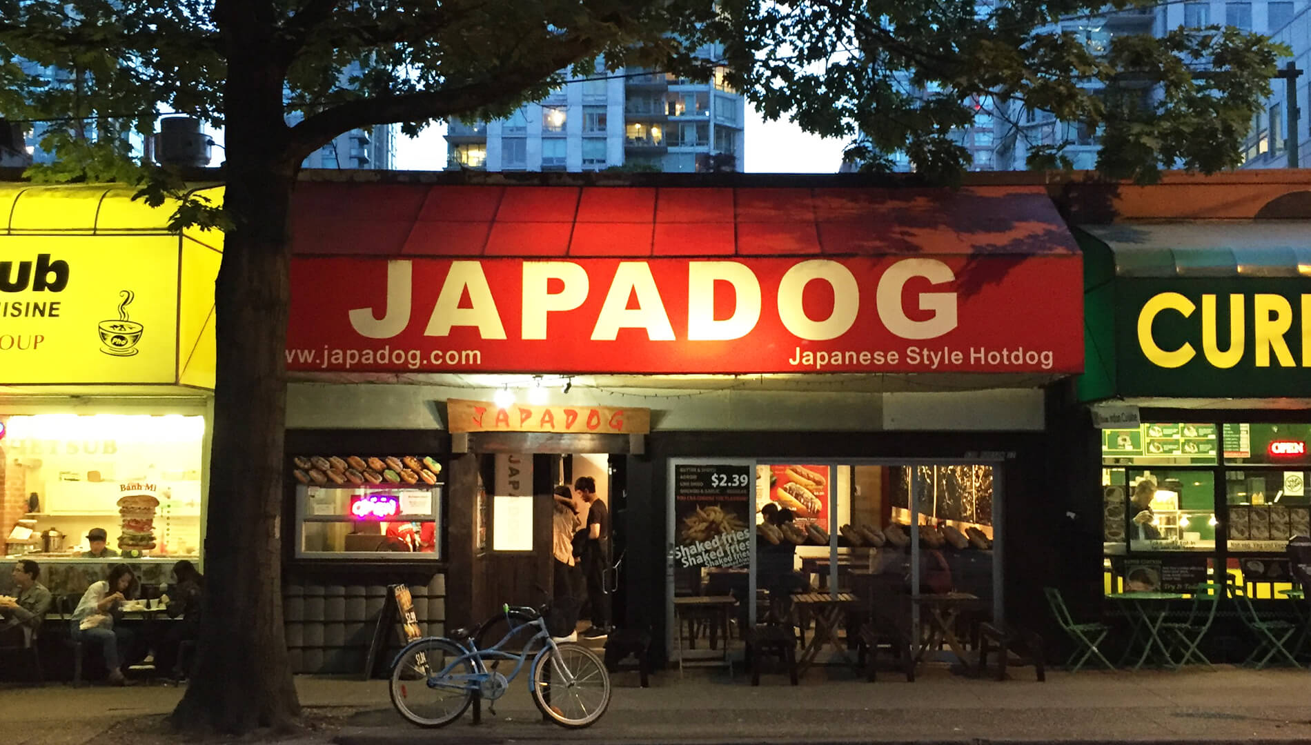 Japadog Robson Store